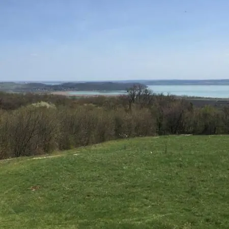 Alpesi faház Katti Panorama Balaton Vászoly