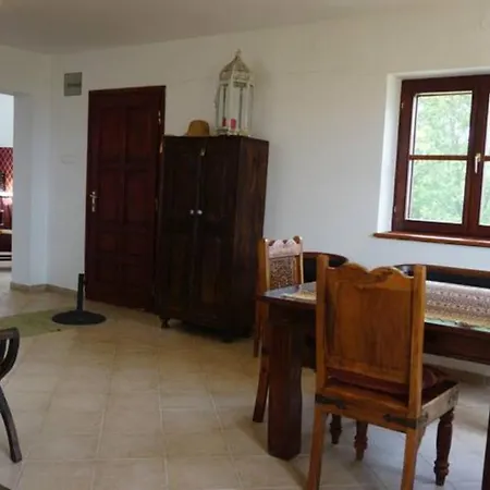 Katti Panorama Balaton Chalet *