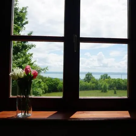 Katti Panorama Balaton Chalet Vászoly